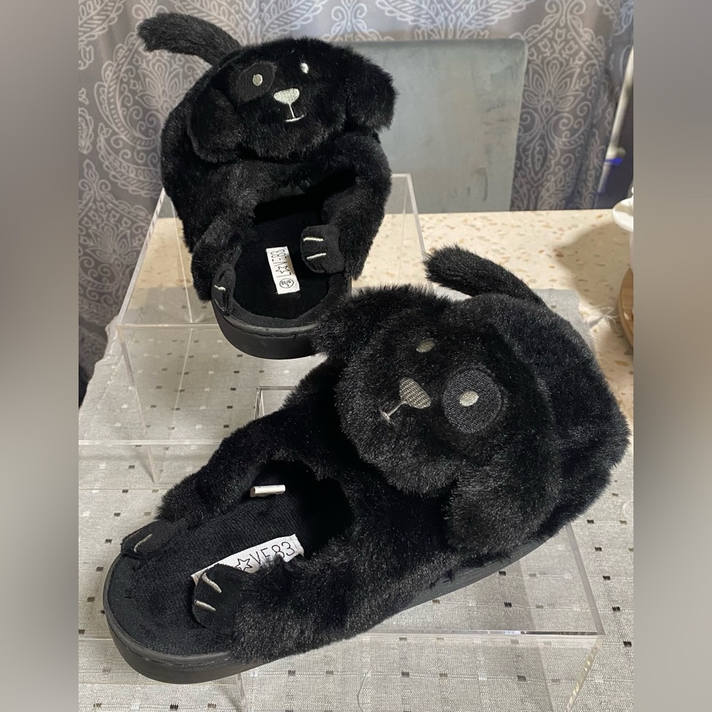 LOVE83 Adorable Dog Design House Slippers in Soft Plush, Size L 9/10